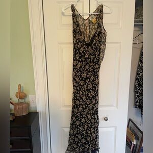 Casual summer dress. Loose fitting, light dress. Size 10